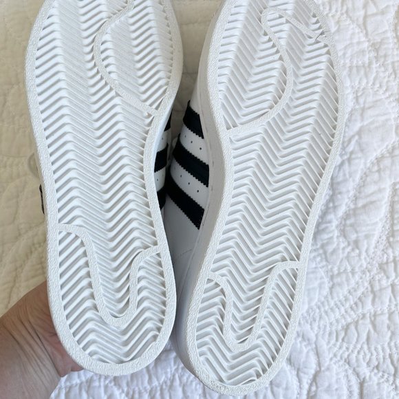 ADIDAS Superstar white leather runners - Picture 12 of 14